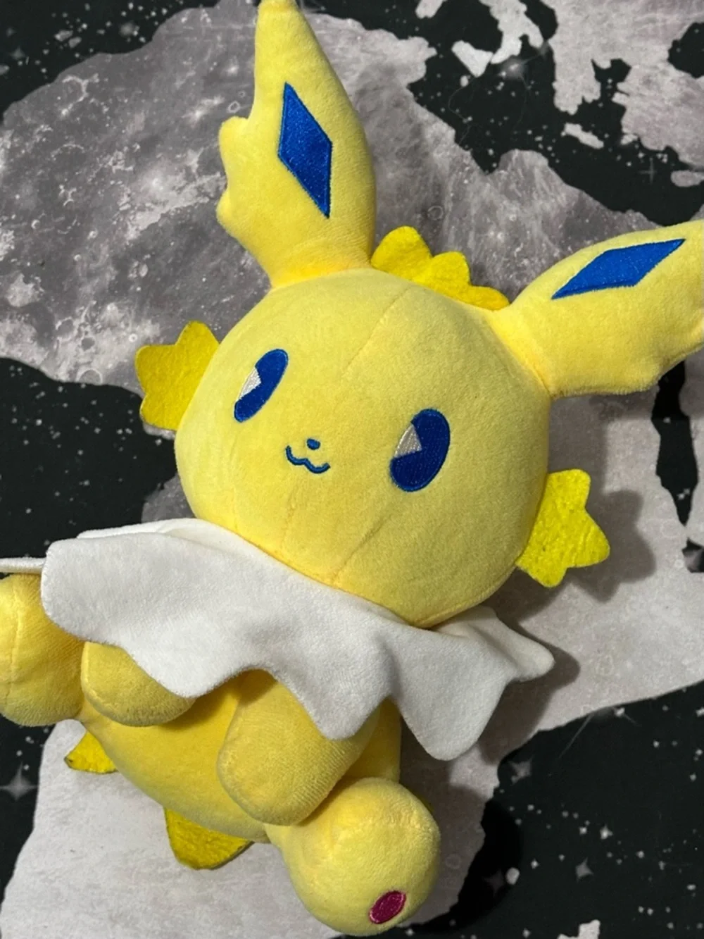 Pokémon Baby Jolteon Character Plush Toy